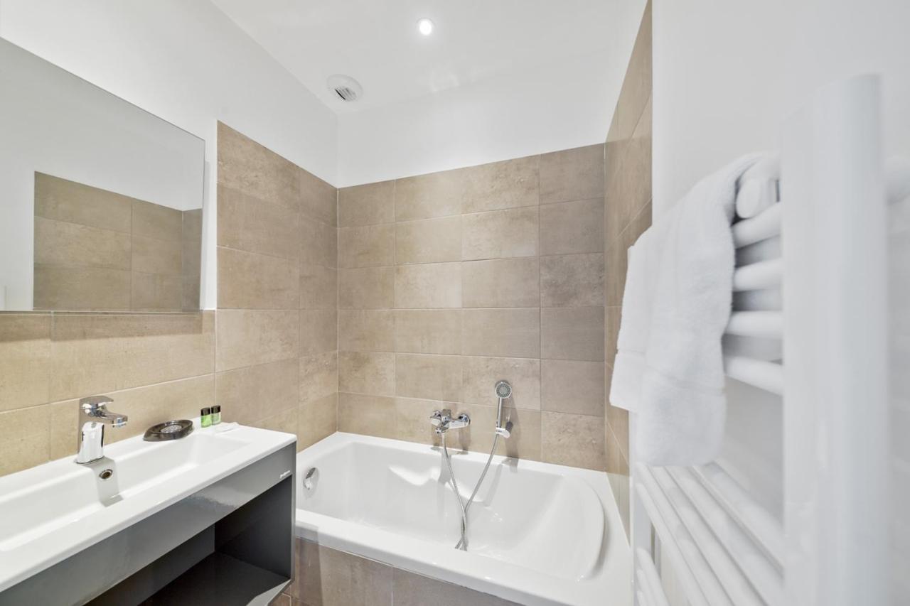 Residence Pierre & Vacances Premium Les Terrasses D'Arsella Порто-Веккьо Экстерьер фото